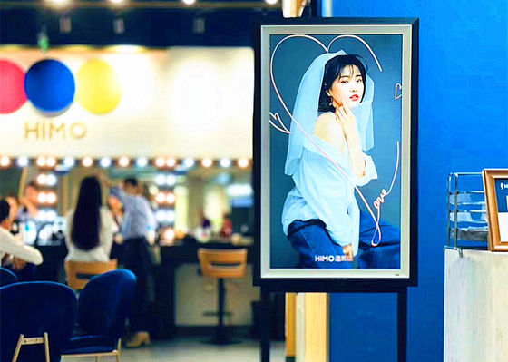 China USB Update Digital Touch Screen Signage / Hotel Lobby Digital Signage supplier