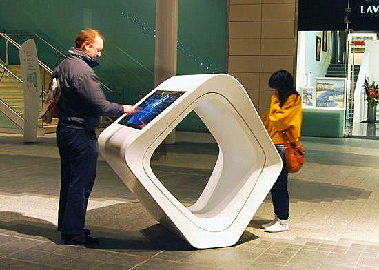 Full HD Interactive Touch Screen Kiosk / Multi Touch Screen Kiosk For Wayfinding supplier